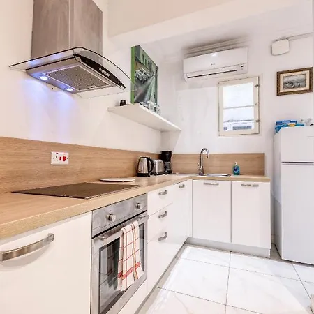 Apartman Mesmerising Views For A 2br In The Capital By 360 Estates *