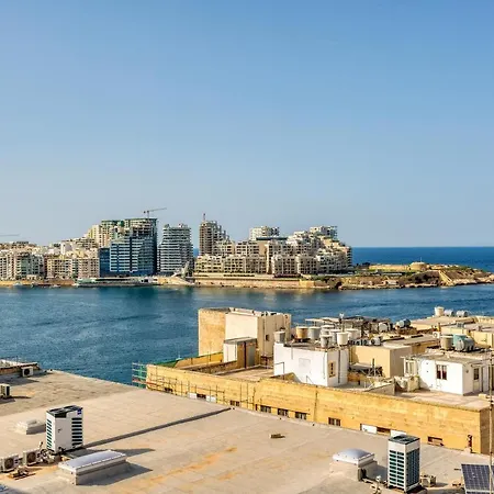 Mesmerising Views For A 2br In The Capital By 360 Estates * Valletta