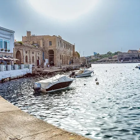 Mesmerising Views For A 2br In The Capital By 360 Estates Apartman