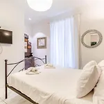 Deluxe Apartment *