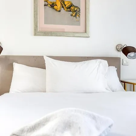 Mesmerising Views For A 2br In The Capital By 360 Estates La Valette