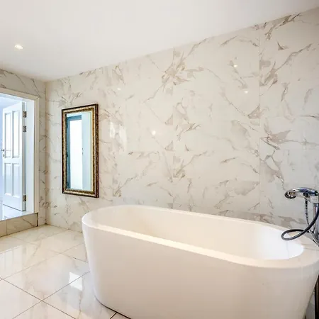 Mesmerising Views For A 2br In The Capital By 360 Estates Appartement *