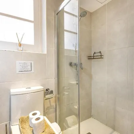 Mesmerising Views For A 2br In The Capital By 360 Estates * La Valette