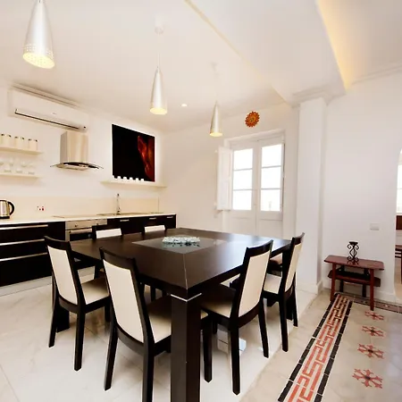 Valletta Old Town Suites * Valletta