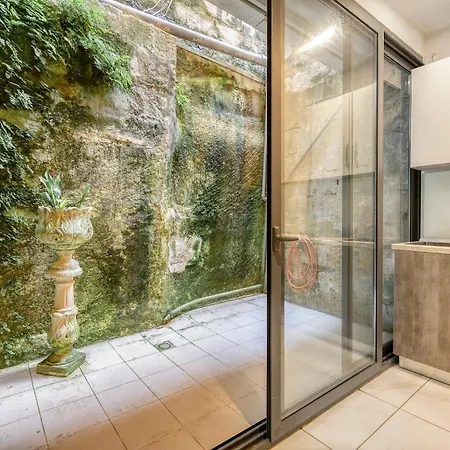 Apartmán Valletta Old Town Suites *